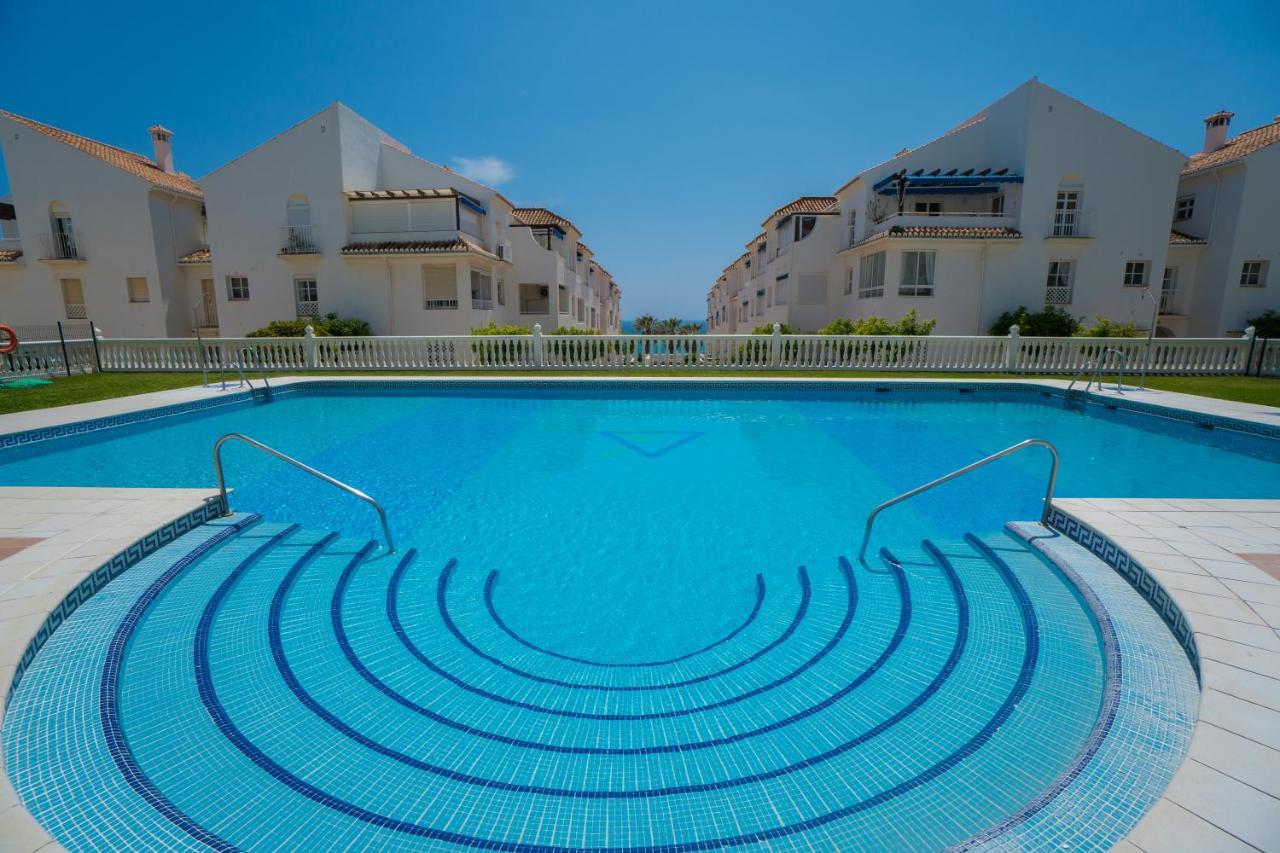 Fuentes A2 Bajo A Menyber Apartment Nerja Exterior foto